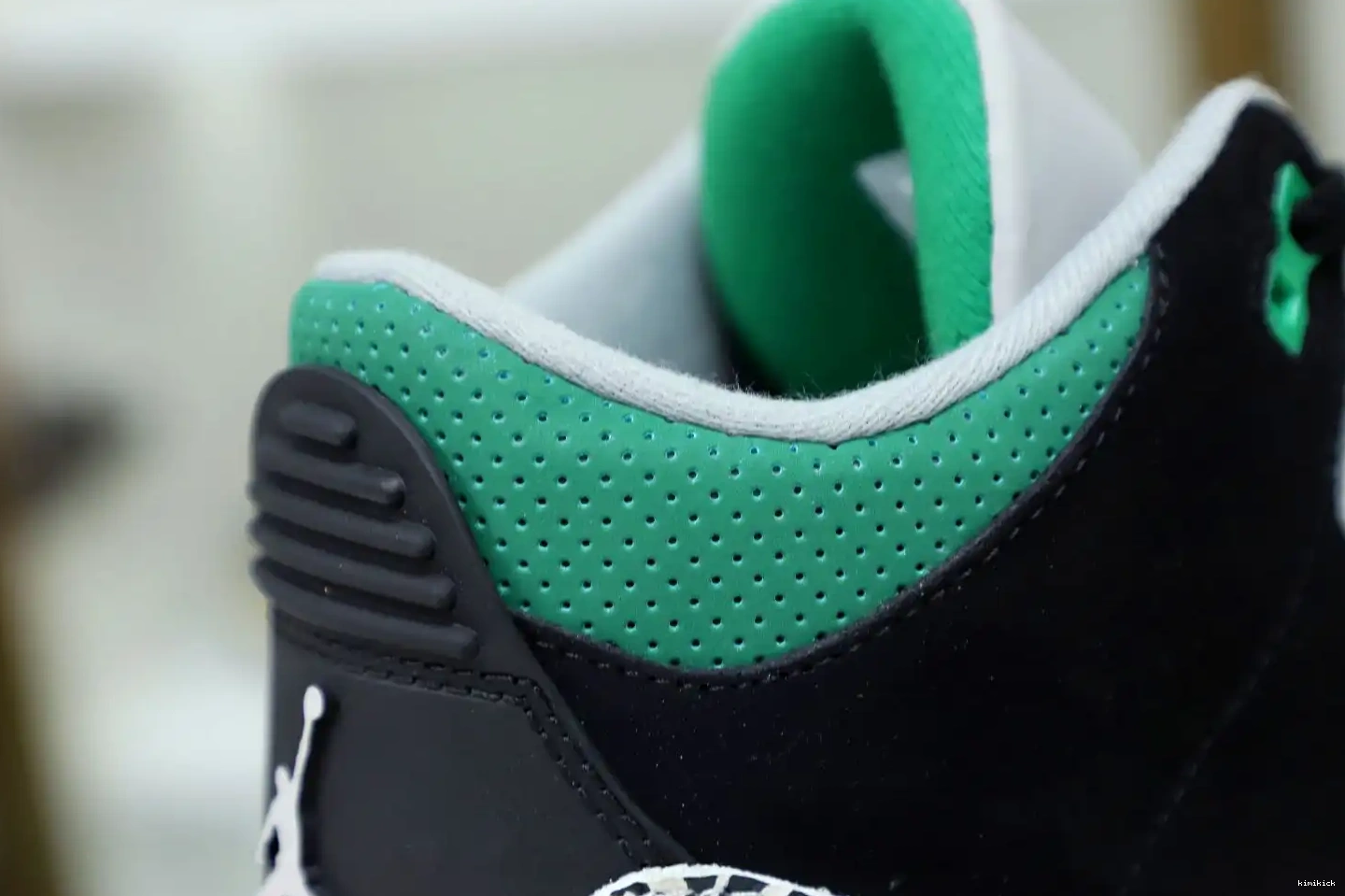 PINE GREEN JORDAN Kimikick 3 AIR 0426